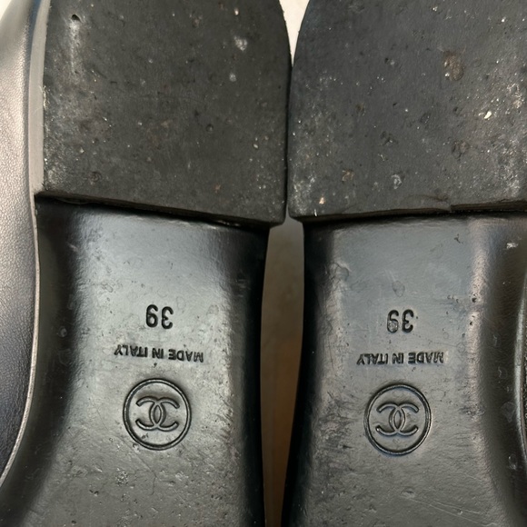 CHANEL LOAFERS- RARE - Picture 6 of 7